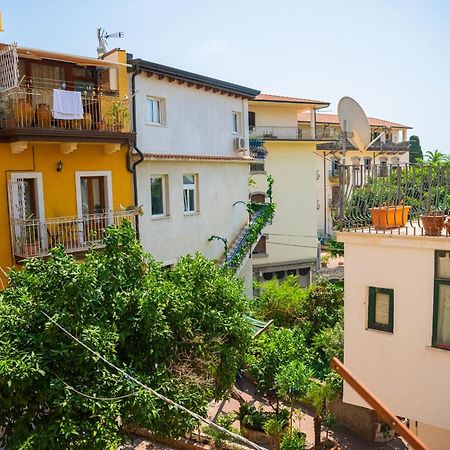 Ottaviano Suite - Elegante Attico Vista Mare Taormina Exterior foto